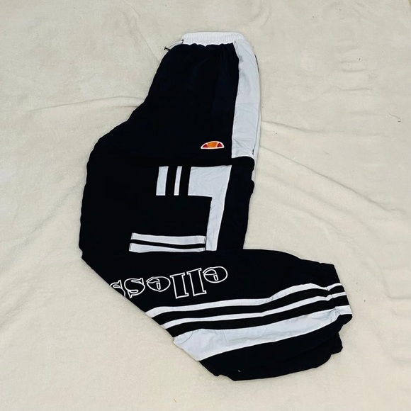 Ellesse track pants 
2in1 pants/shorts - Picture 5 of 5
